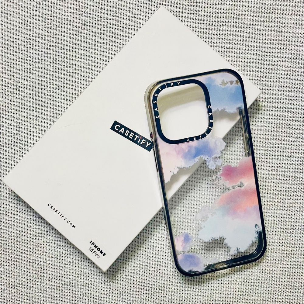 Casetify-iPhone 14 Pro Case-Clouds-Clear Black